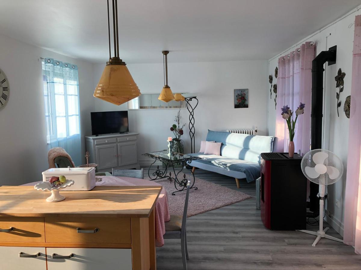 Appartement In Chateau Saint Claude An Der Saone Mantoche エクステリア 写真